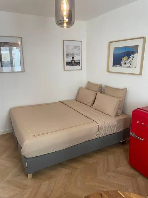 The Place To Be In Apartman
