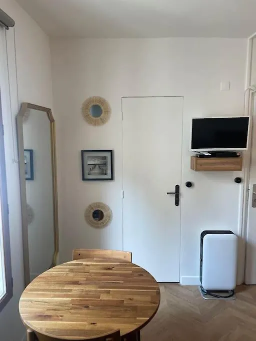 Apartment The Place To Be In Paris